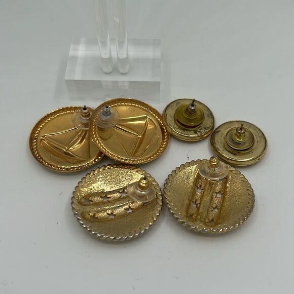 Vintage 80s Gold Nautical Themed Pierced Earring Set - Picture 2 of 5